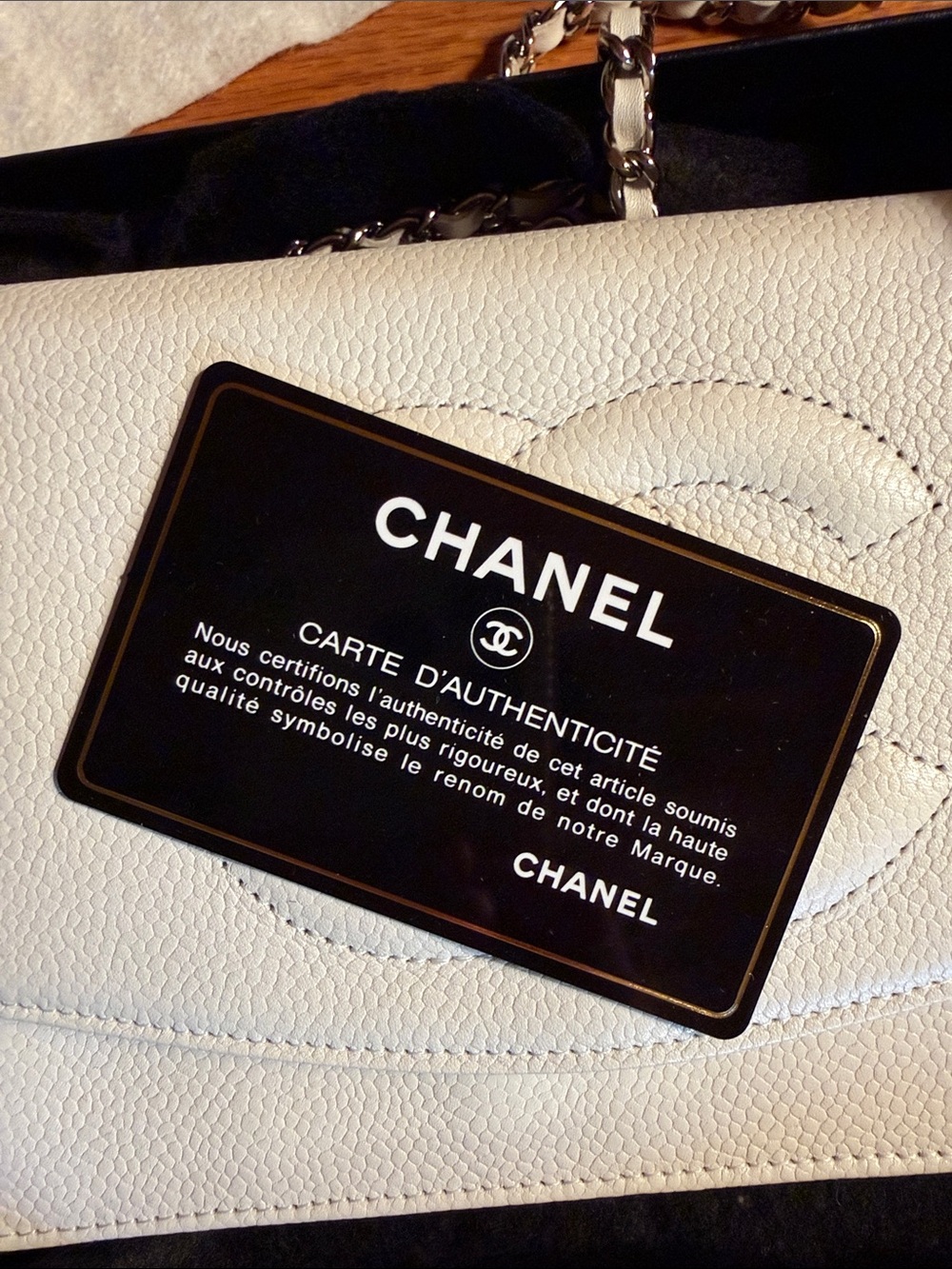 CHANEL White Caviar CC Wallet on Chain with Silver Hardware - Picture 12 of 14